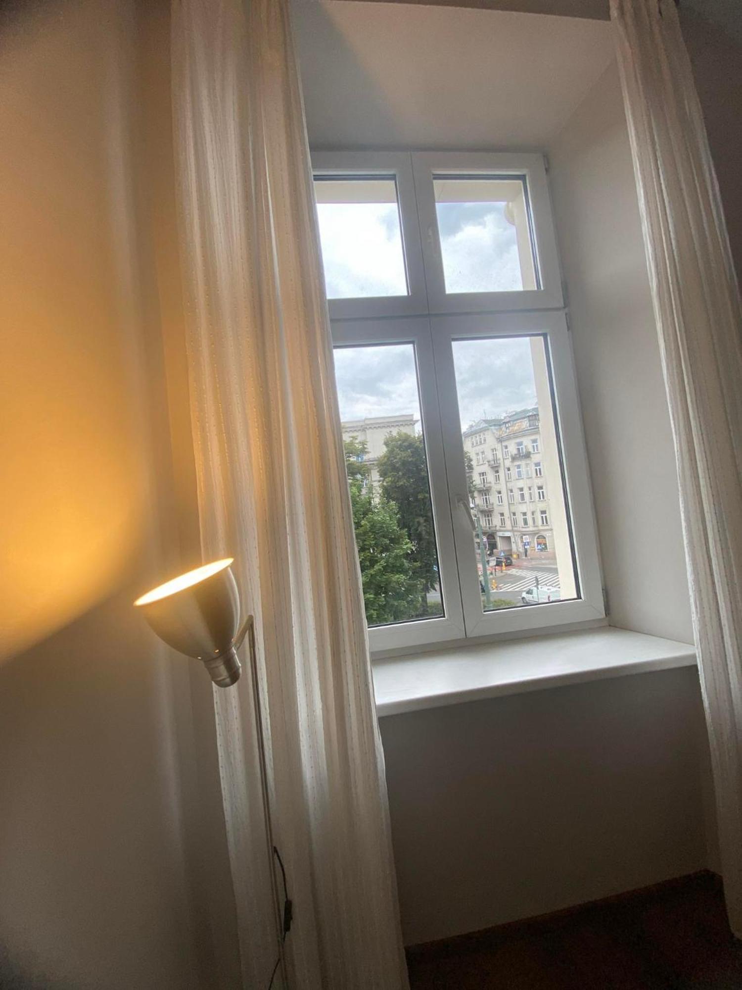 Comfortable Apartment In Centrum Krasków Exterior foto